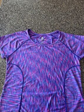 Velocity Purple Pink Blue Short Sleeve Performance Workout Tee size XL